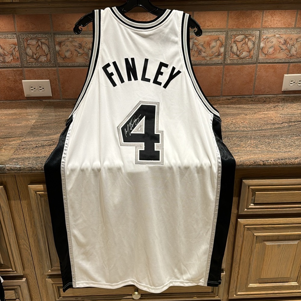 RARE Game Jersey Adidas SIGNED Michael Finley San Antonio Spurs Jersey 2006-2007 - Picture 7 of 10